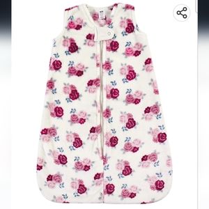 Floral plush sleep sack